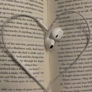 Meet your Posher, Suja